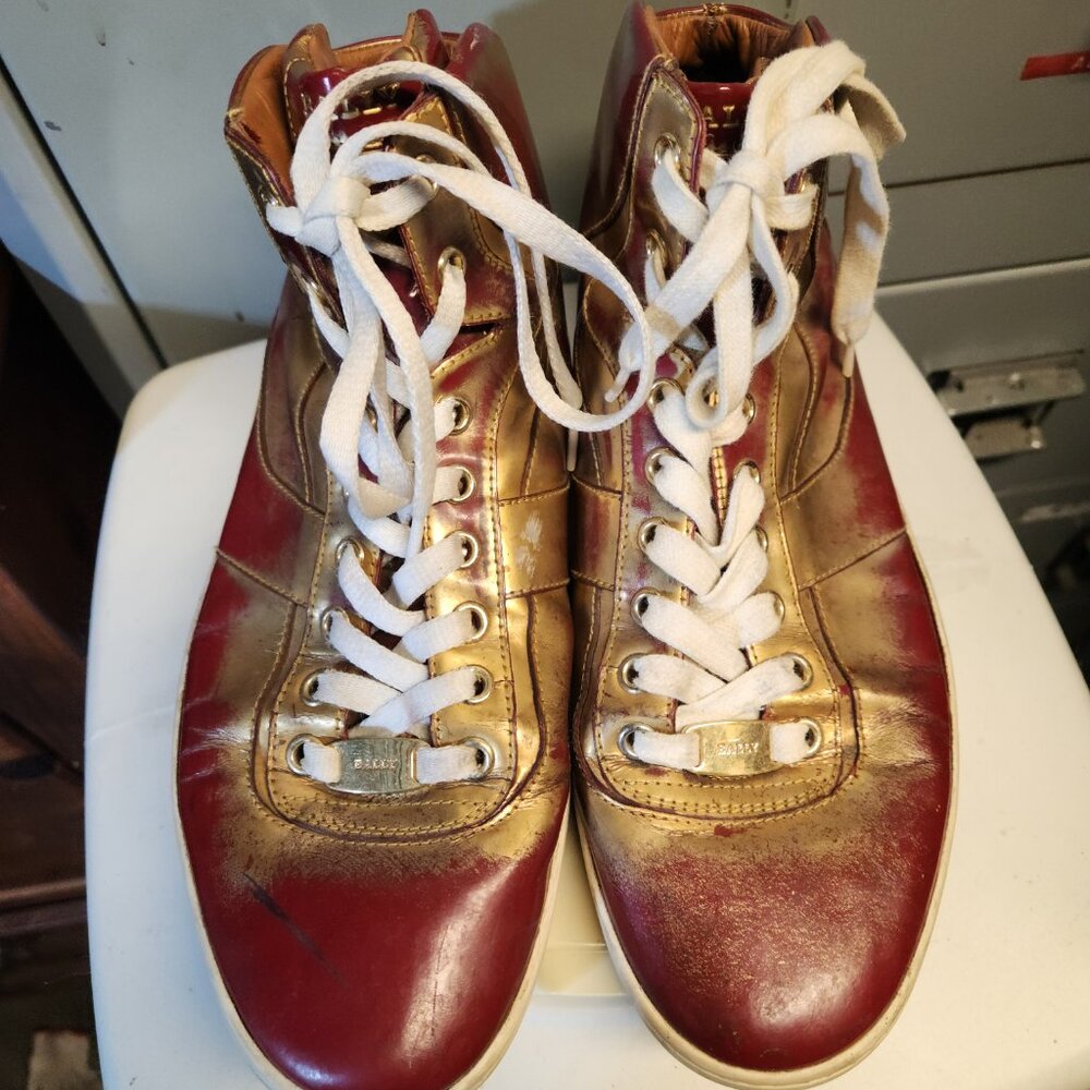 Bally Mens Eroy Red / Gold Patten Leather High Tops Sneakers
